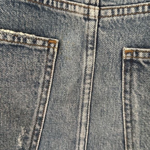 AGOLDE paper bag belted denim jean skirt. Size 26 - Picture 4 of 10